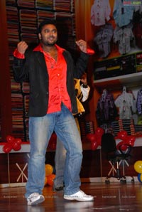 Shopping Mall Audio Release