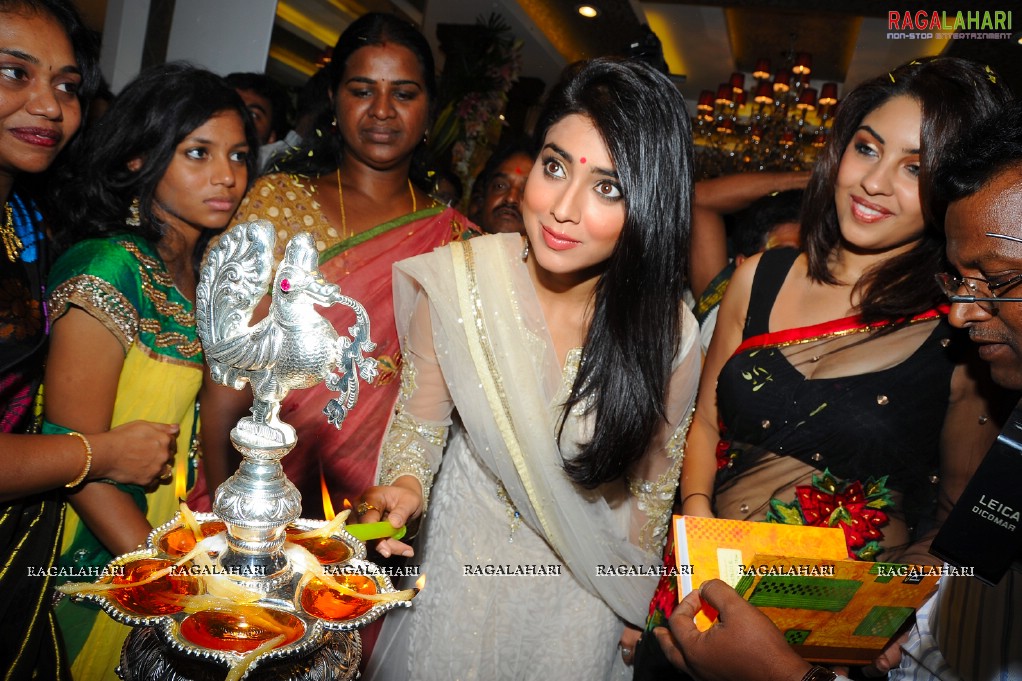 Kalamandir Showroom Launch