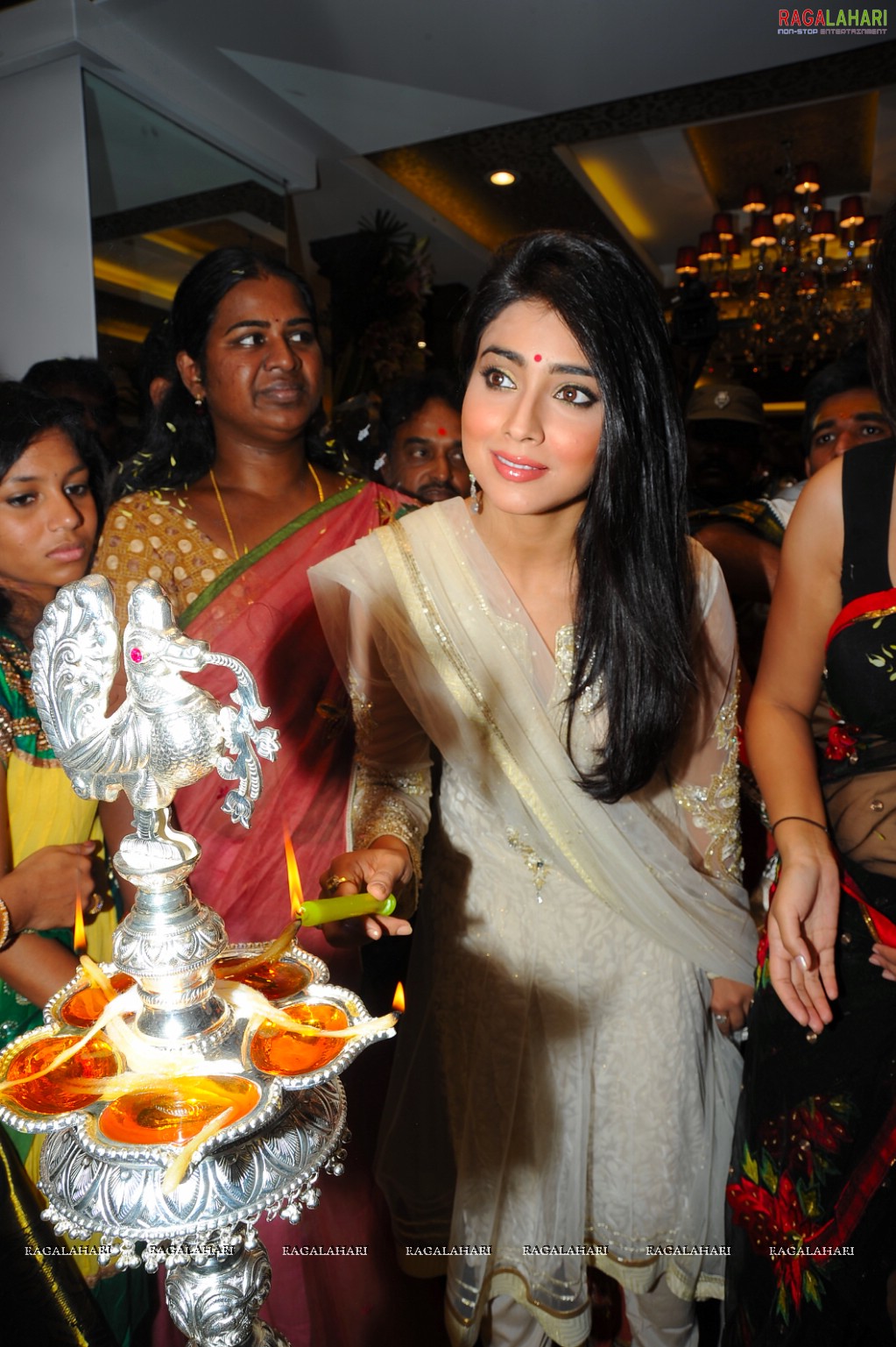 Kalamandir Showroom Launch