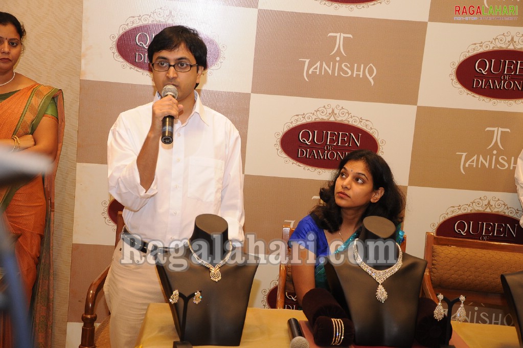 Tanishq Jewellers 'Queen of Diamond 2010' Bumper Draw