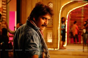 Nagarjuna, Anushka, Priyamani