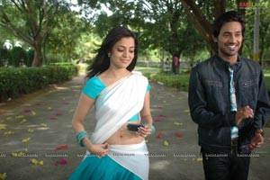 Varun Sandesh, Nisha Agarwal