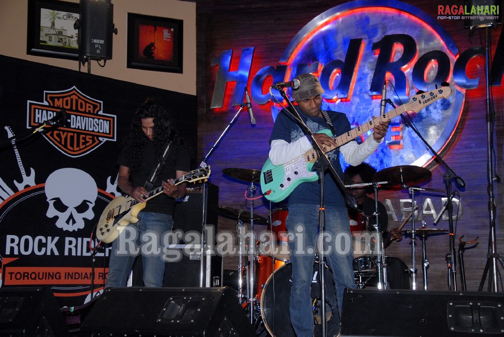 Hard Rock Cafe - October 28, 2010