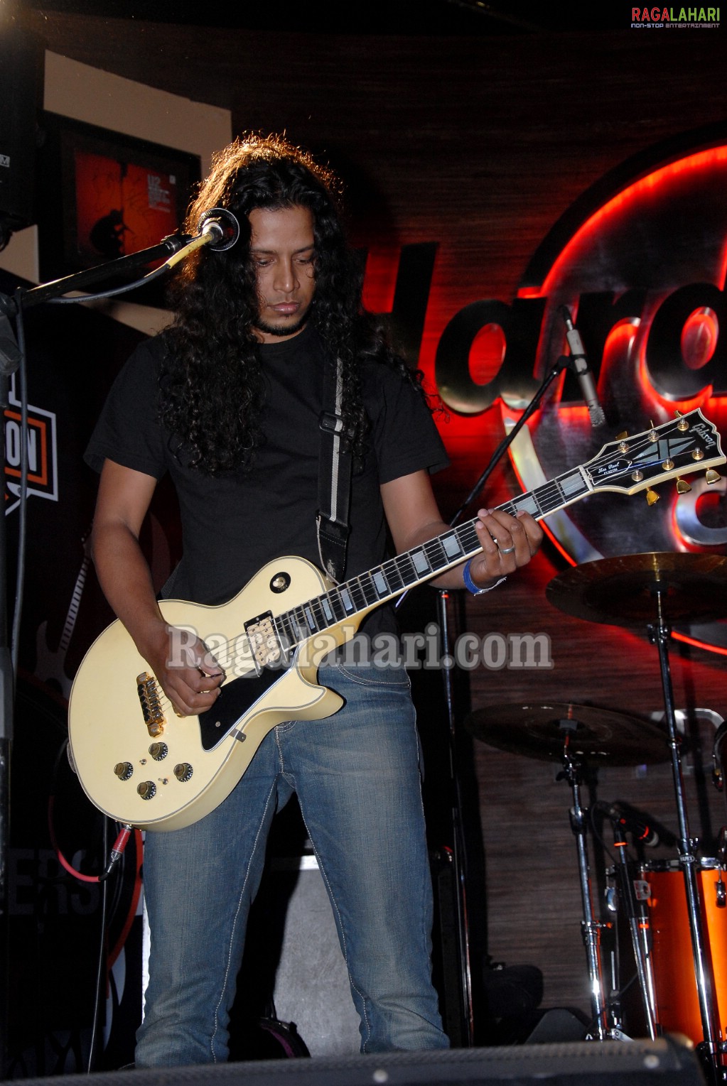 Hard Rock Cafe - October 28, 2010