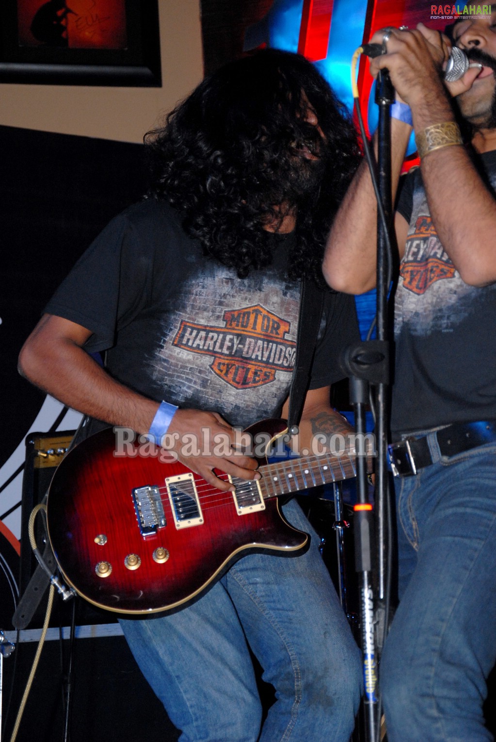 Hard Rock Cafe - October 28, 2010