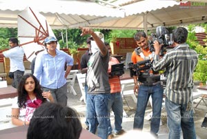 Ala Modalaindi Working Stills