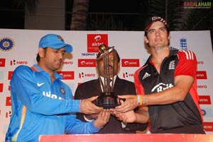 Airtel India-England ODI Series Oct 2011 Trophy Unveiling