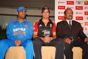 Airtel India-England ODI Series Oct 2011 Trophy Unveiling