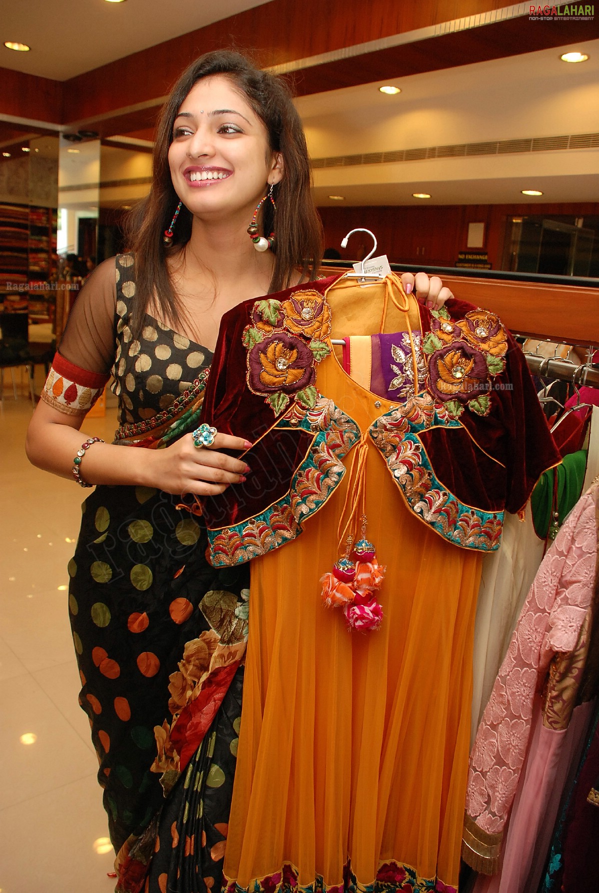 Banjara Sanskriti Diwali 2011 Designer Collection Launch