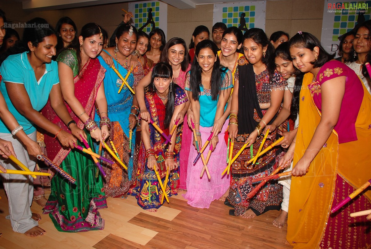 Dinaz's Dandiya Aerobics Dhamaka