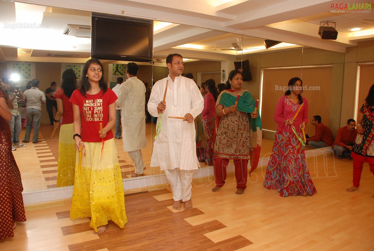 Dinaz's Dandiya Aerobics Dhamaka