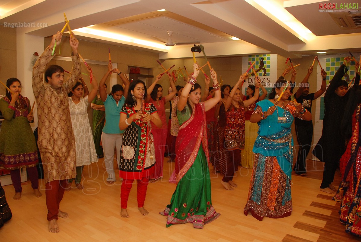 Dinaz's Dandiya Aerobics Dhamaka