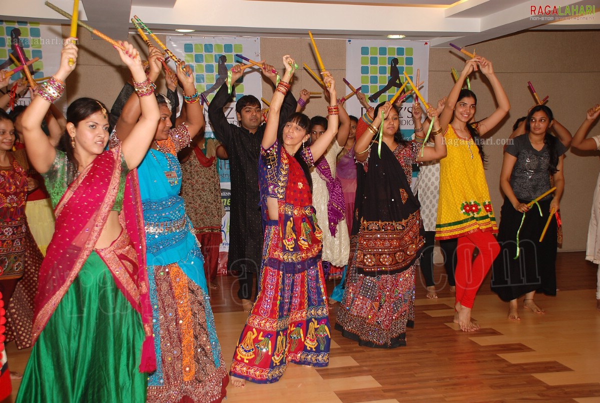 Dinaz's Dandiya Aerobics Dhamaka