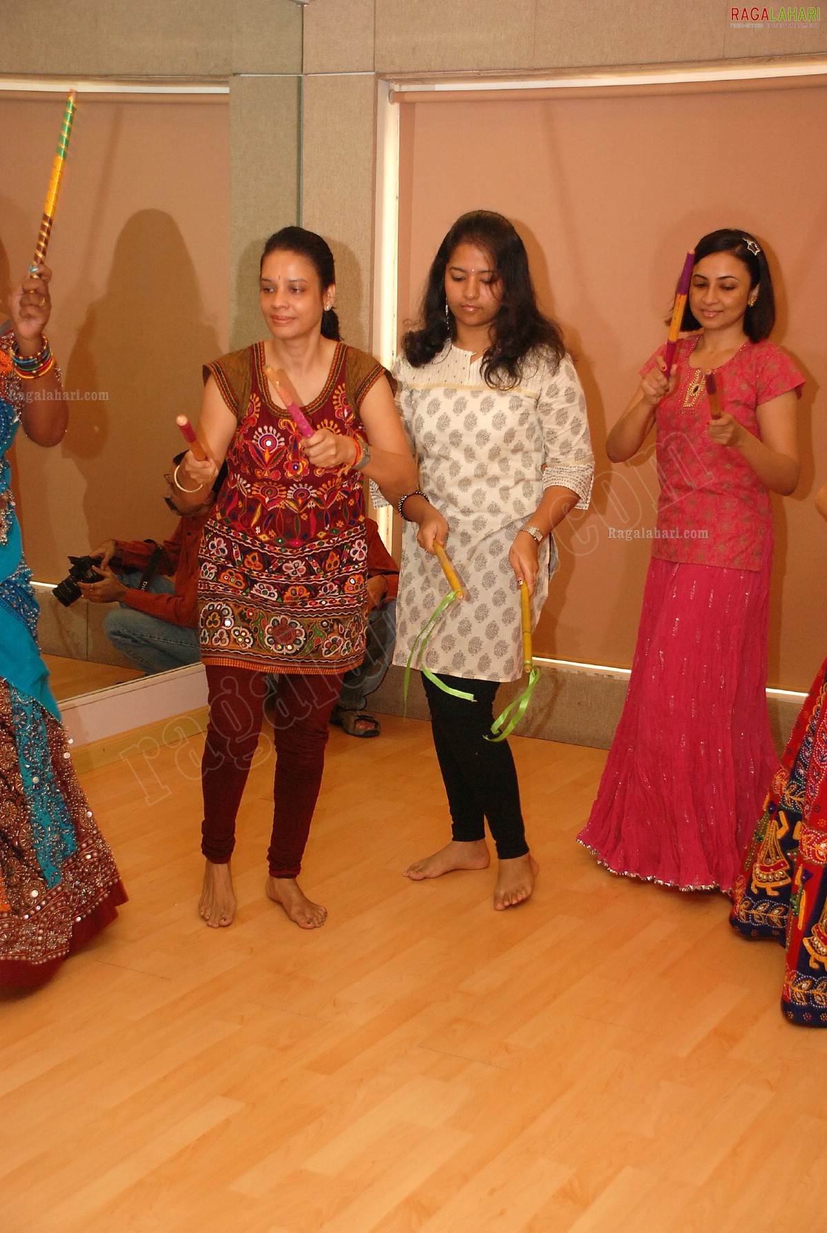 Dinaz's Dandiya Aerobics Dhamaka