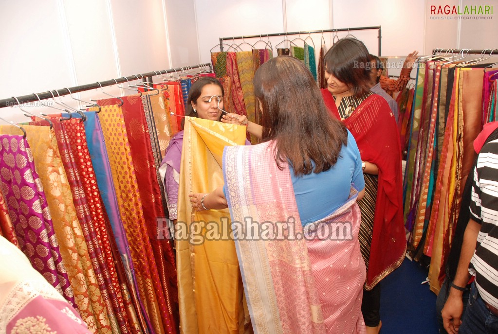 Pre Diwali Shopping - Fashion Yatra Launch at Taj Krishna