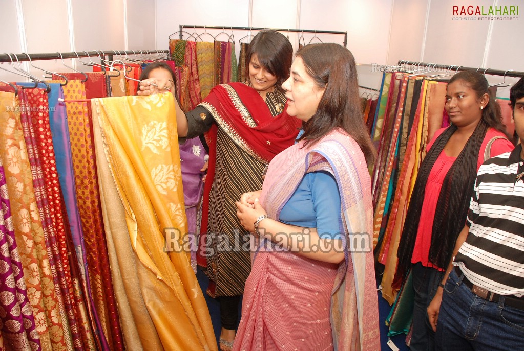 Pre Diwali Shopping - Fashion Yatra Launch at Taj Krishna