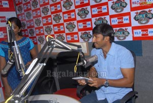 Gopichand, Taapsee at Big FM