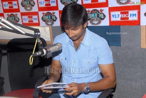 Gopichand, Taapsee at Big FM