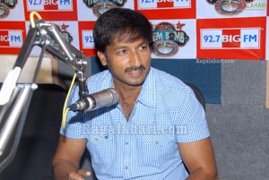 Gopichand, Taapsee at Big FM