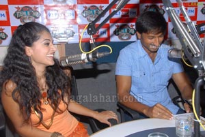 Gopichand, Taapsee at Big FM