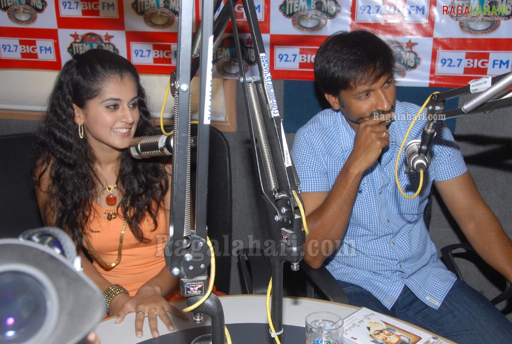 Gopichand & Tapsee at 92.7 Big FM