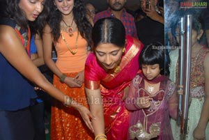 Lakshmi Prasanna, Taapsee launches Laasya