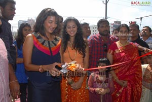 Lakshmi Prasanna, Taapsee launches Laasya