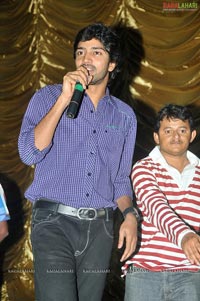 Madatha Kaja Platinum Disc Function