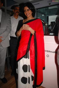 Mandira Bedi Showcases Forevermark Diamonds