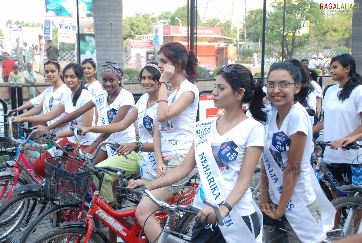 Miss Hyderabad 2011 Green Ride