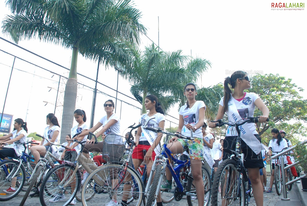 Miss Hyderabad 2011 Green Ride