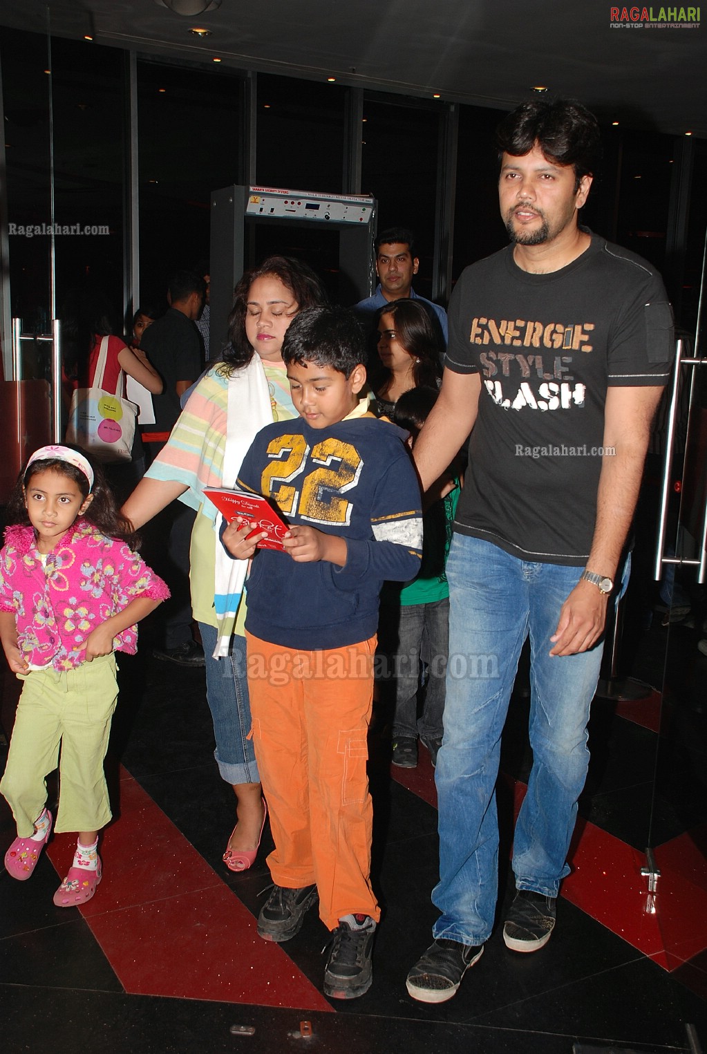 Ra.One Special Screening at Cinemax