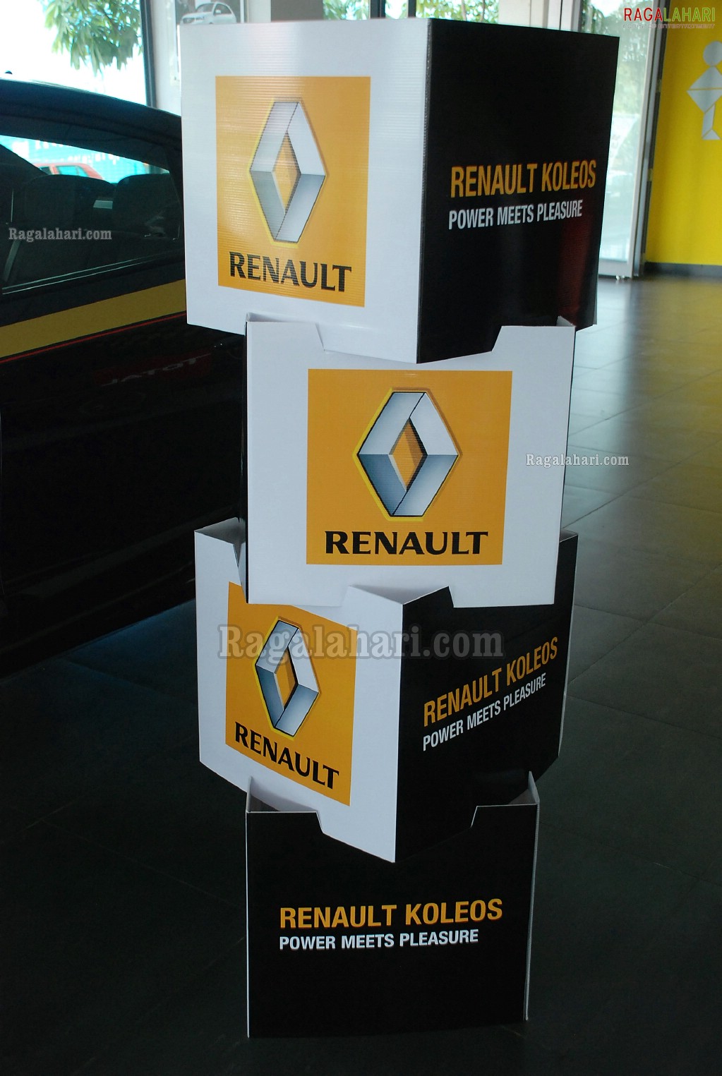 Renault Formula One Car Exhibit at Hyderabad Showroom