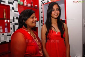 Suja's Beauty Care training institute & Mehandi School Launch