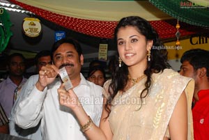 Taapsee at TMC for 1kg Gold Bumper Draw