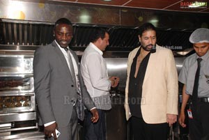 Sanjay Dutt & Akon Launches Venky's XPRS