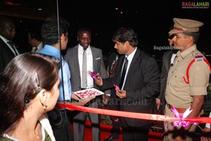 Sanjay Dutt & Akon Launches Venky's XPRS