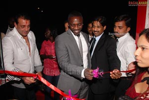 Sanjay Dutt & Akon Launches Venky's XPRS