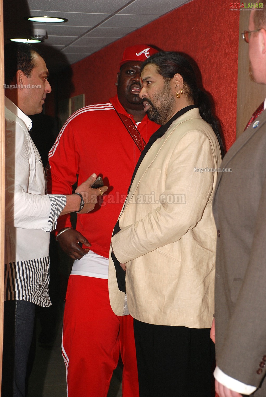 Sanjay Dutt & Akon Launches Venky's XPRS