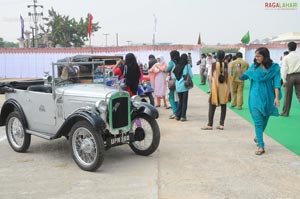 Vintage Car Show at Pulsation 2011