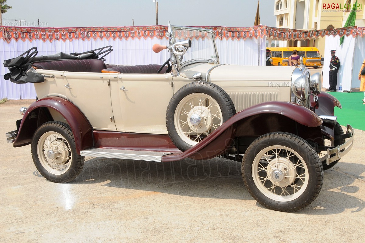 Vintage Car Show by Shadan Group, Hyd