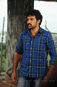 Taraka Ratna, Sheena