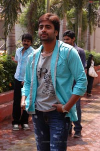 Nara Rohit, Nisha Agarwal