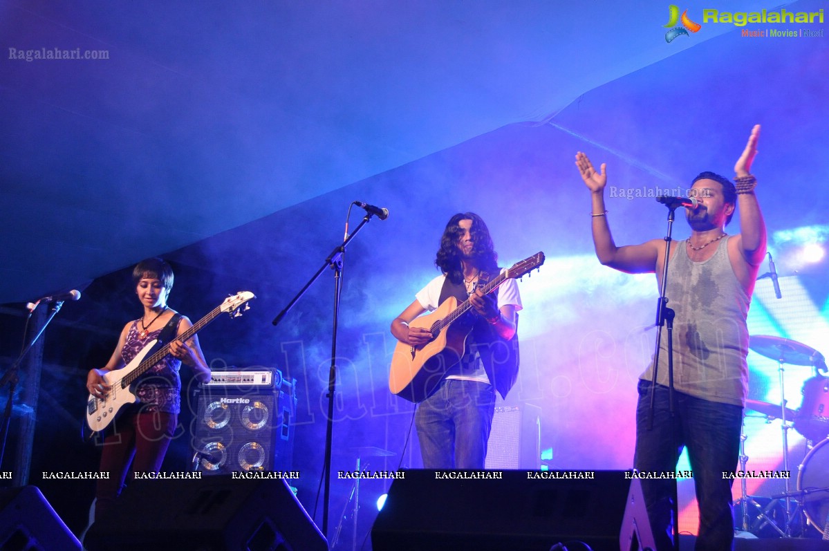 Kingfisher Premium – The Great Indian Octoberfest 2012, Hyderabad (Day 2)