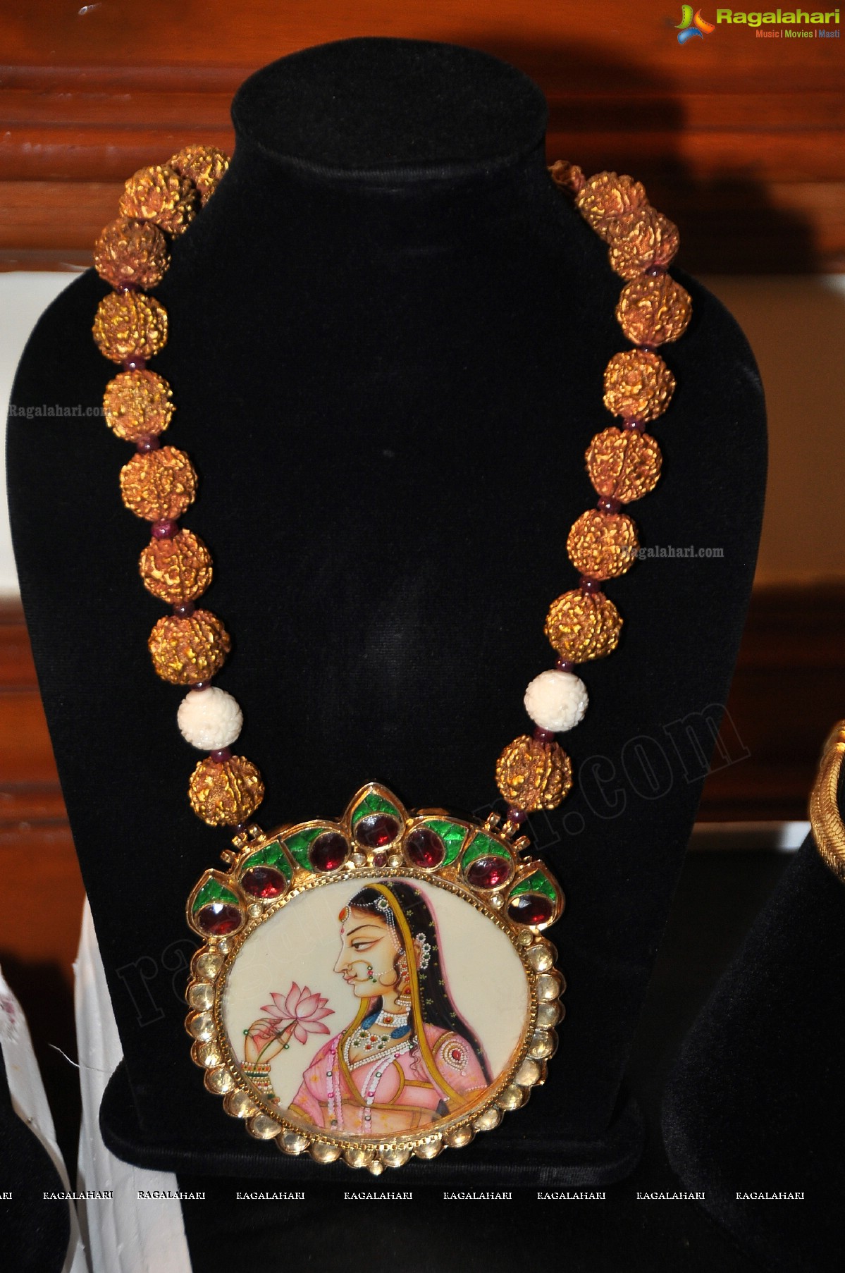 The Begum Collection from Art Karat at Taj Deccan, Hyderabad