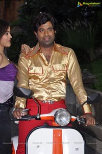 Vennela Kishore Atahdu Aame O Scooter Press Meet