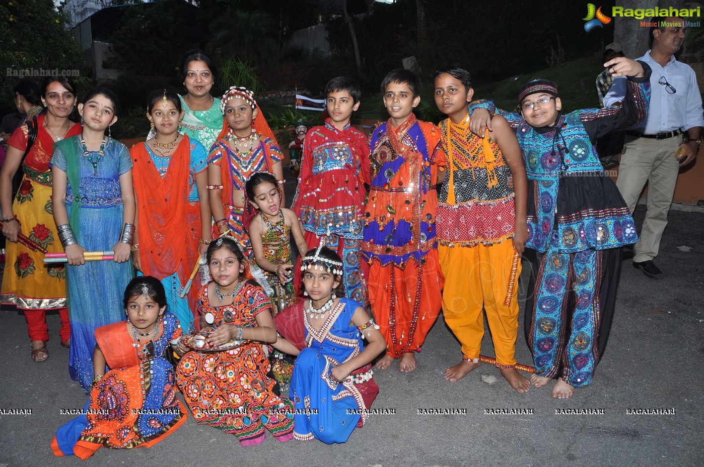 Bina Mehta, Minal Vakharia Presents Garba Raas Ni Ramzat, Hyderabad