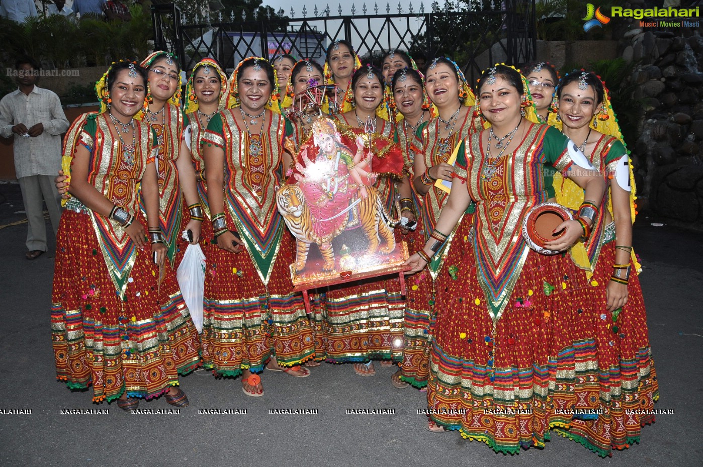Bina Mehta, Minal Vakharia Presents Garba Raas Ni Ramzat, Hyderabad