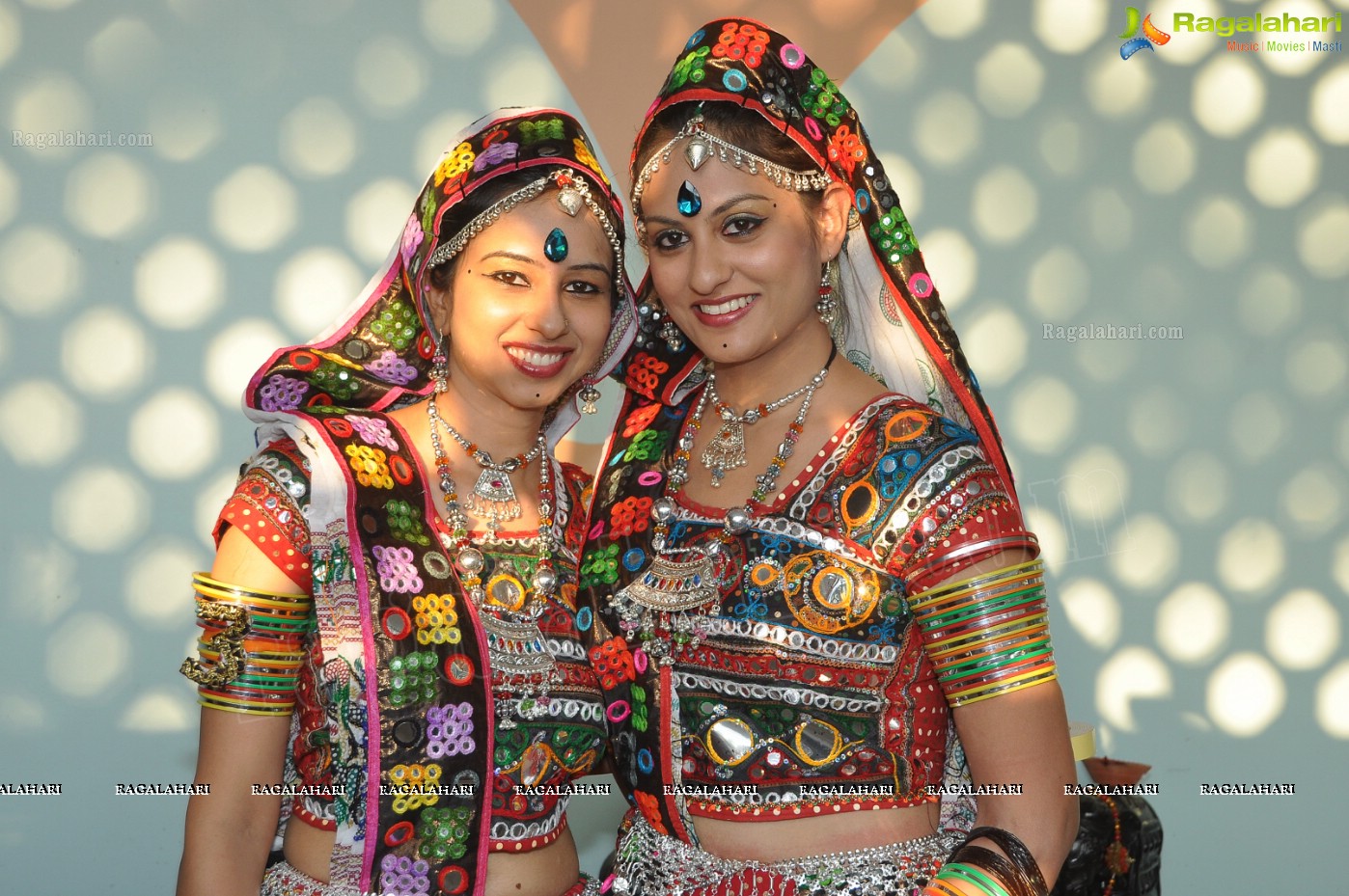 Bina Mehta, Minal Vakharia Presents Garba Raas Ni Ramzat, Hyderabad