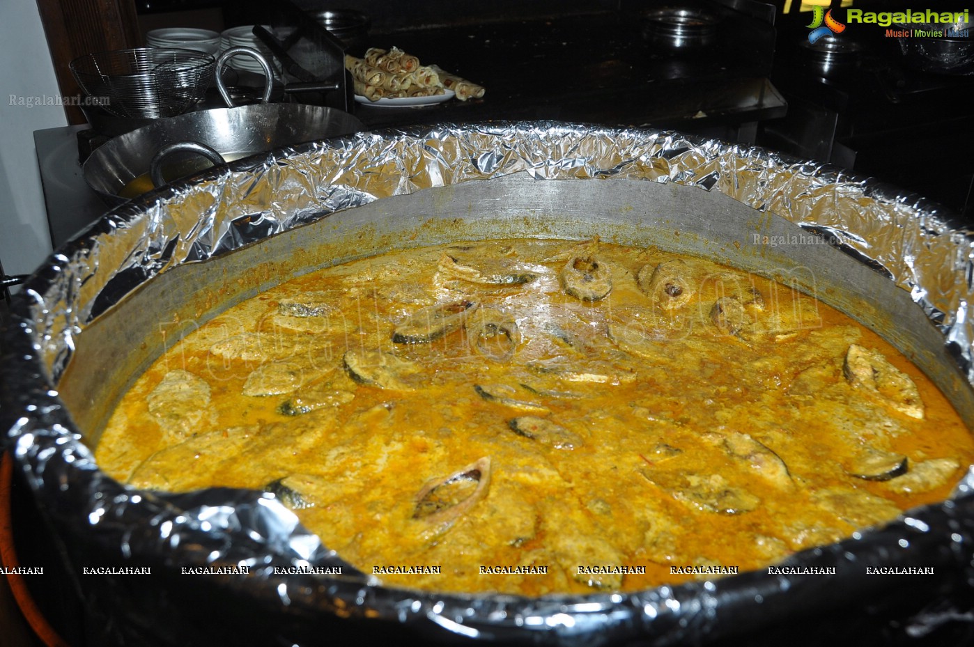 Sharad Sandhya - The Grand Bengali Food Festival at Green Park, Hyderabad